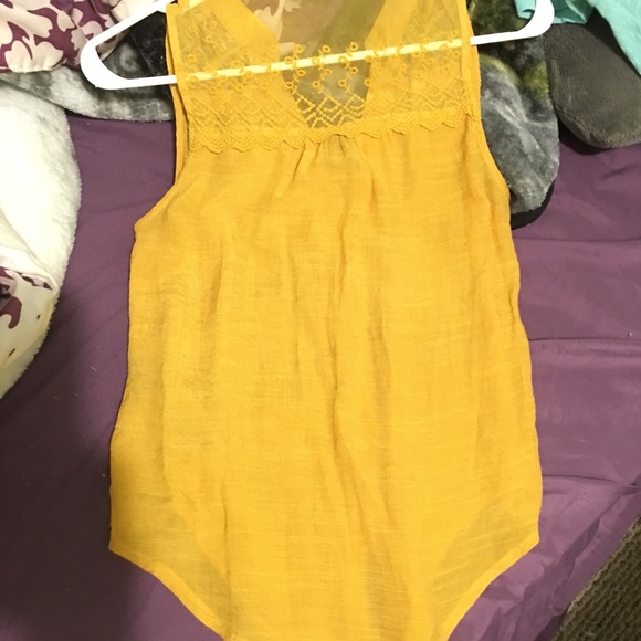 Tank top bundle - Picture 4 of 7